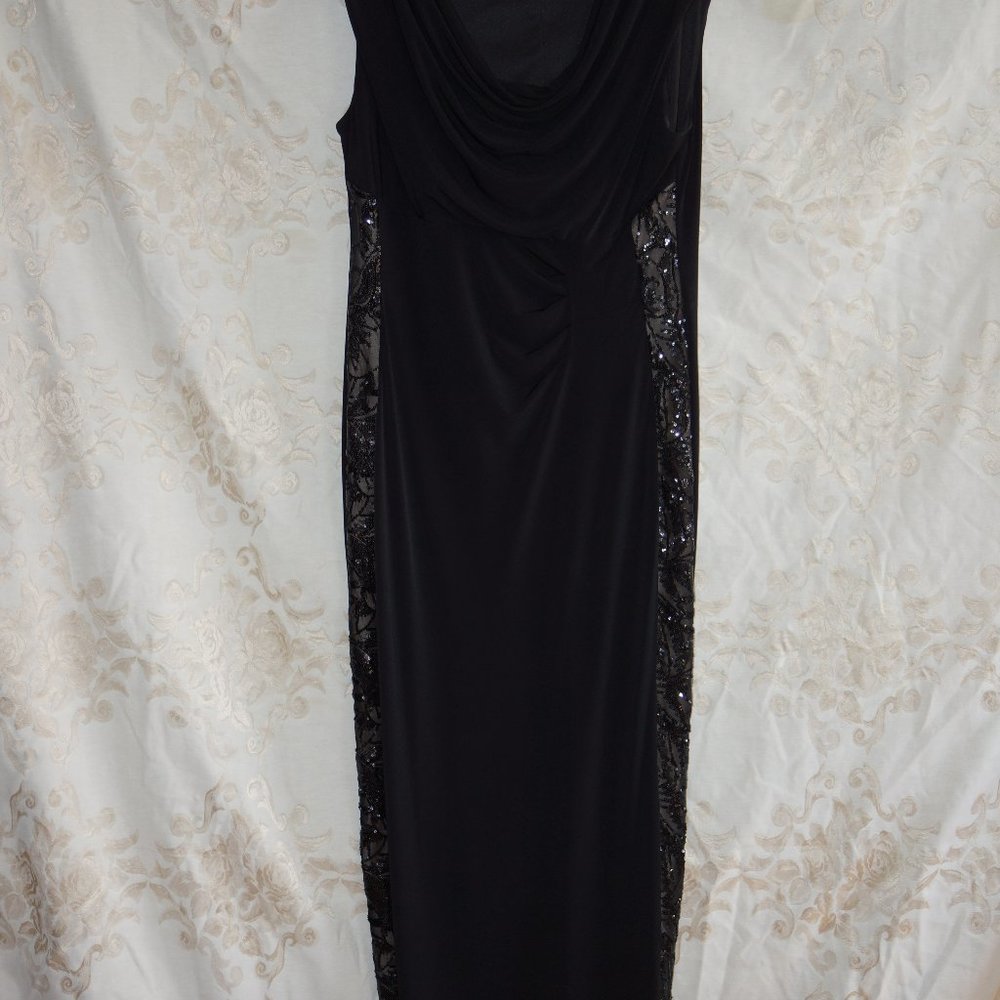 WOMEN'S GOWN